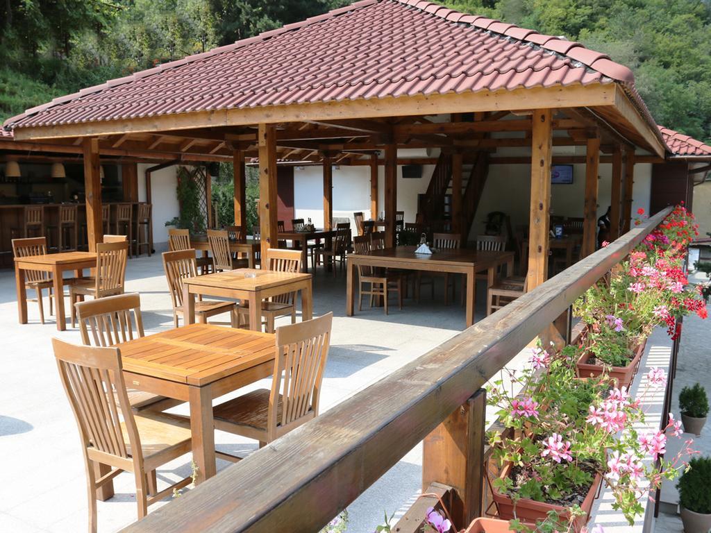 Aqua Varvara Hotel Vetren Dol Exteriér fotografie