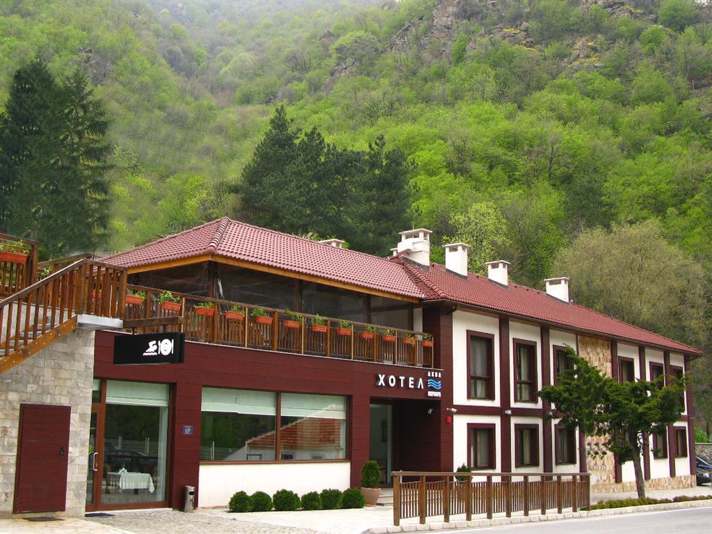 Aqua Varvara Hotel Vetren Dol Exteriér fotografie